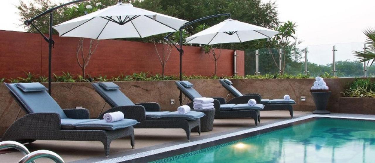 Vivanta Guwahati Esterno foto