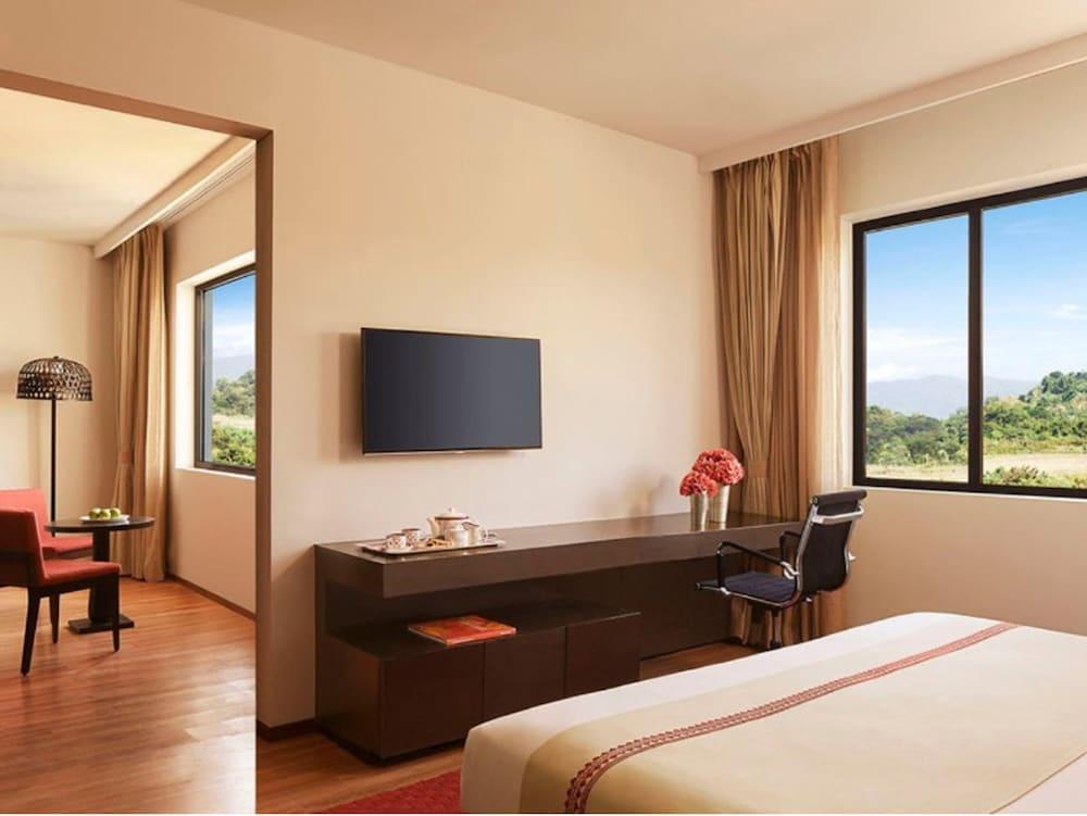 Vivanta Guwahati Esterno foto